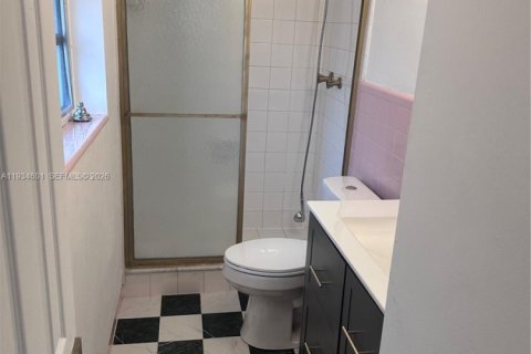 Villa ou maison à louer à Fort Lauderdale, Floride: 3 chambres, 105.35 m2 № 2000696 - photo 13