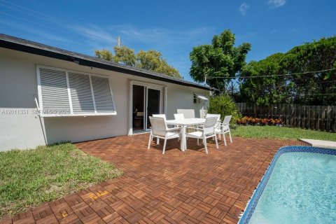 Villa ou maison à louer à North Palm Beach, Floride: 4 chambres, 144.56 m2 № 2074493 - photo 28