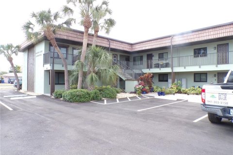 Condo à Venice, Floride, 1 chambre  № 2165980