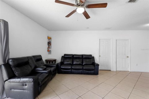 Villa ou maison à vendre à Kissimmee, Floride: 3 chambres, 107.86 m2 № 1826672 - photo 23
