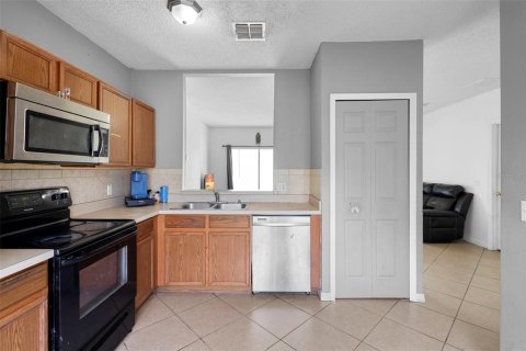 Villa ou maison à vendre à Kissimmee, Floride: 3 chambres, 107.86 m2 № 1826672 - photo 3