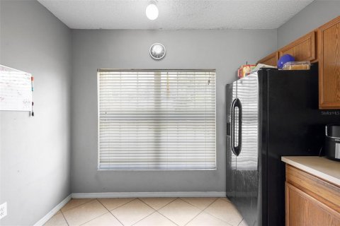 Villa ou maison à vendre à Kissimmee, Floride: 3 chambres, 107.86 m2 № 1826672 - photo 7