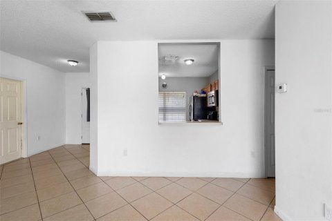 Villa ou maison à vendre à Kissimmee, Floride: 3 chambres, 107.86 m2 № 1826672 - photo 9