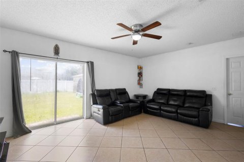 Villa ou maison à vendre à Kissimmee, Floride: 3 chambres, 107.86 m2 № 1826672 - photo 24