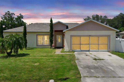 Villa ou maison à vendre à Kissimmee, Floride: 3 chambres, 107.86 m2 № 1826672 - photo 1