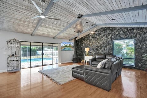 Купить виллу или дом в Делрей-Бич, Флорида 3 спальни, 130.81м2, № 1992083 - фото 14