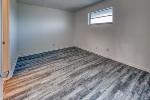 Copropriété à vendre à Lantana, Floride: 1 chambre, 55.37 m2 № 2082288 - photo 6