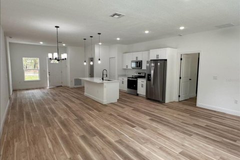 Casa en venta en Ocala, Florida, 4 dormitorios, 170.29 m2 № 1906161 - foto 7