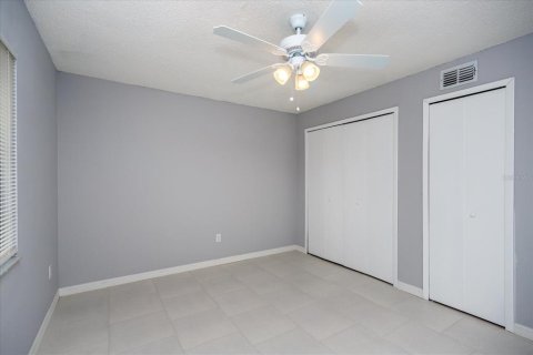 Townhouse in Orlando, Florida 2 bedrooms, 102.75 sq.m. № 2379266 - photo 9