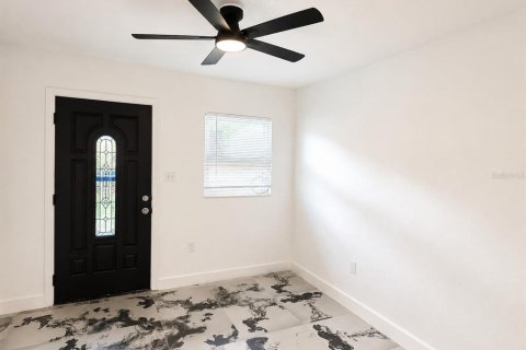 Villa ou maison à vendre à Orlando, Floride: 4 chambres, 118.91 m2 № 2314784 - photo 4