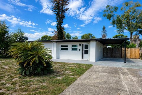 Villa ou maison à Orlando, Floride 4 chambres, 118.91 m2 № 2314784