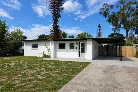 Villa ou maison à vendre à Orlando, Floride: 4 chambres, 118.91 m2 № 2314784 - photo 2