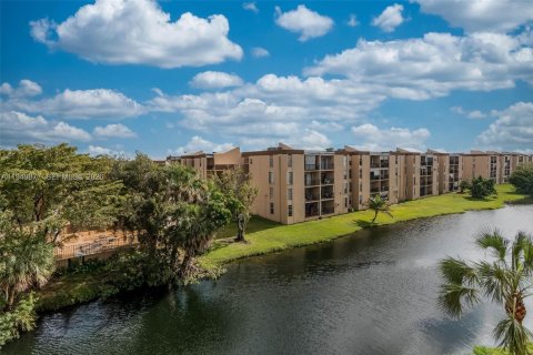 Condo à Miami, Floride, 2 chambres  № 2089187