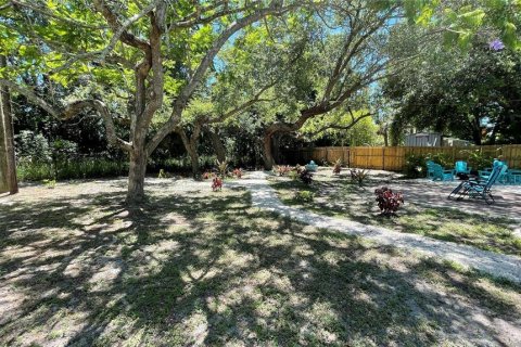 Villa ou maison à louer à Sarasota, Floride: 3 chambres, 116.5 m2 № 2115497 - photo 2
