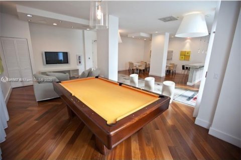 Condominio en venta en Miami, Florida, 1 dormitorio, 72.84 m2 № 1948465 - foto 13