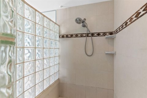 Купить виллу или дом в Сент-Питерсберг, Флорида 7 комнат, 285.12м2, № 2110303 - фото 23