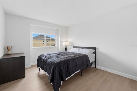 Villa ou maison à vendre à Kissimmee, Floride: 5 chambres, 212.37 m2 № 2139400 - photo 30