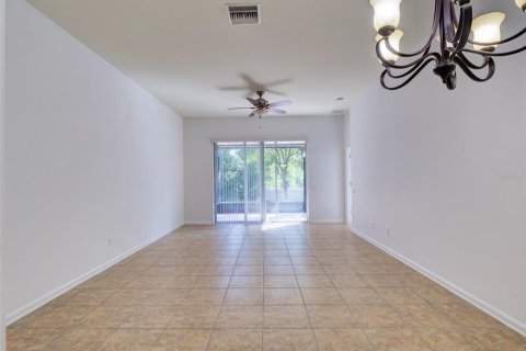 Villa ou maison à vendre à Clermont, Floride: 4 chambres, 149.02 m2 № 2230529 - photo 5