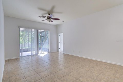 Villa ou maison à vendre à Clermont, Floride: 4 chambres, 149.02 m2 № 2230529 - photo 8
