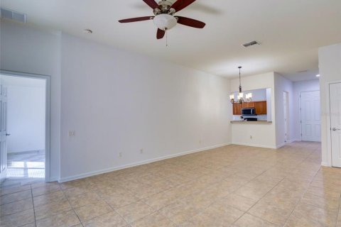 Villa ou maison à vendre à Clermont, Floride: 4 chambres, 149.02 m2 № 2230529 - photo 12