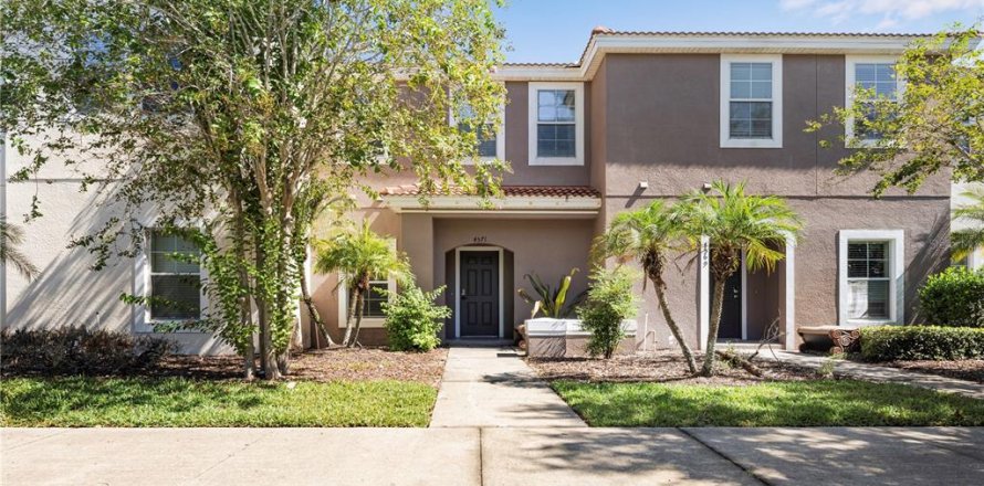 Adosado en Kissimmee, Florida 3 dormitorios, 120.31 m2 № 1887093