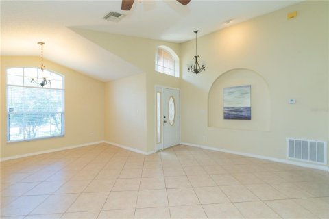 House in Orlando, Florida 3 bedrooms, 152.55 sq.m. № 1848527 - photo 5