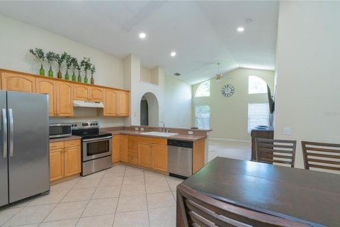 House in Orlando, Florida 3 bedrooms, 152.55 sq.m. № 1848527 - photo 6