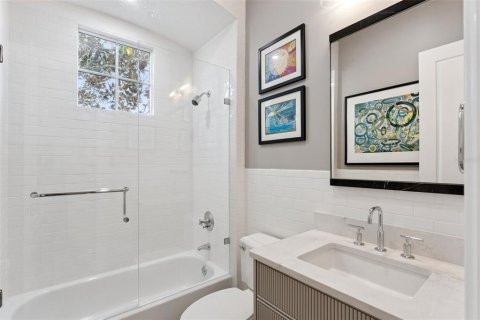 House in Winter Park, Florida 3 bedrooms, 222.87 sq.m. № 2122815 - photo 30