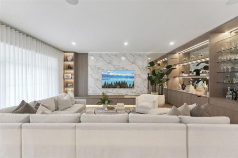 House in Winter Park, Florida 3 bedrooms, 222.87 sq.m. № 2122815 - photo 5
