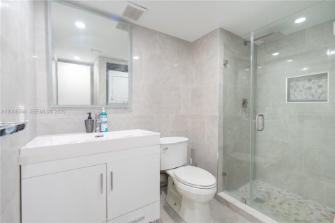 Copropriété à vendre à Weston, Floride: 2 chambres, 113.34 m2 № 2402335 - photo 15