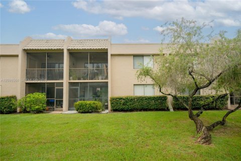 Copropriété à vendre à Weston, Floride: 2 chambres, 113.34 m2 № 2402335 - photo 28