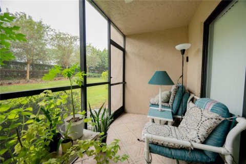 Copropriété à vendre à Weston, Floride: 2 chambres, 113.34 m2 № 2402335 - photo 24