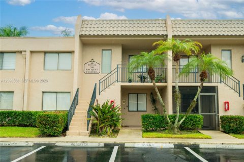 Condo à Weston, Floride, 2 chambres  № 2402335