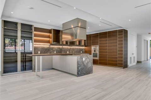 Casa en alquiler en Miami Beach, Florida, 4 dormitorios, 347.73 m2 № 2059734 - foto 15