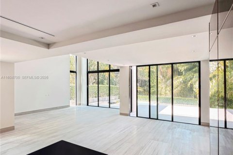 Casa en alquiler en Miami Beach, Florida, 4 dormitorios, 347.73 m2 № 2059734 - foto 13
