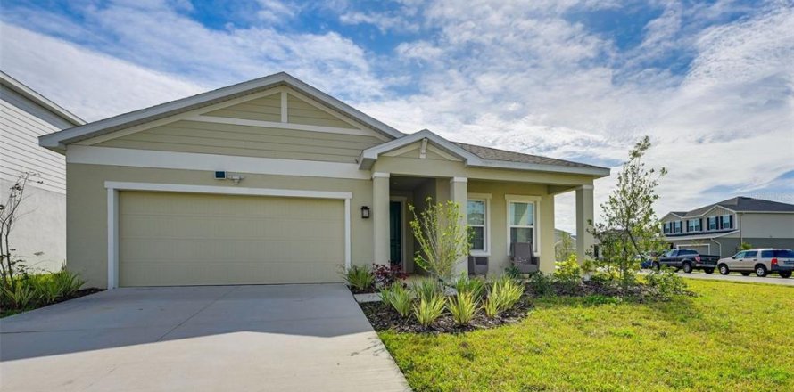 House in Parrish, Florida 4 bedrooms, 167.97 sq.m. № 2425906