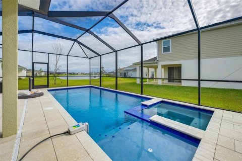 House in Parrish, Florida 4 bedrooms, 167.97 sq.m. № 2425906 - photo 21