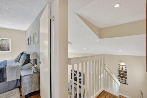 House in Dania Beach, Florida 3 bedrooms, 121.61 sq.m. № 2261955 - photo 18