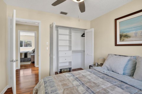 House in Dania Beach, Florida 3 bedrooms, 121.61 sq.m. № 2261955 - photo 26