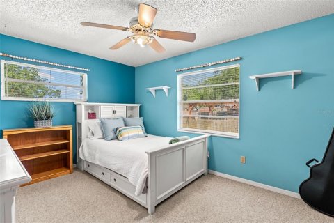 House in Longwood, Florida 4 bedrooms, 201.69 sq.m. № 2203293 - photo 20