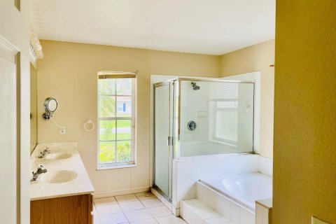Villa ou maison à louer à Port St. Lucie, Floride: 3 chambres, 186.36 m2 № 2175771 - photo 16