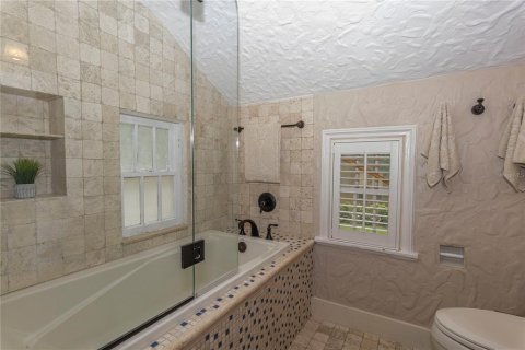 Casa en alquiler en Orlando, Florida, 4 dormitorios, 196.21 m2 № 1918467 - foto 16