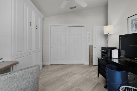 Casa en venta en The Villages, Florida, 2 dormitorios, 110.37 m2 № 1908635 - foto 21