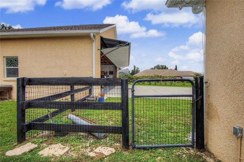 Casa en venta en Ocala, Florida, 4 dormitorios, 244.05 m2 № 2277105 - foto 5