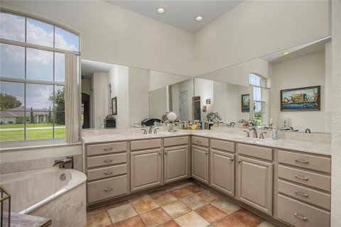 Casa en venta en Ocala, Florida, 4 dormitorios, 244.05 m2 № 2277105 - foto 24