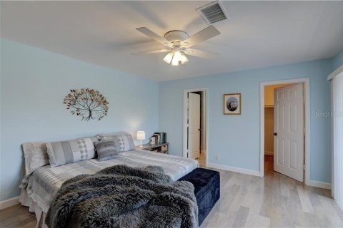 Townhouse in Vero Beach, Florida 2 bedrooms, 115.57 sq.m. № 2377702 - photo 19