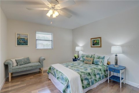 Townhouse in Vero Beach, Florida 2 bedrooms, 115.57 sq.m. № 2377702 - photo 25