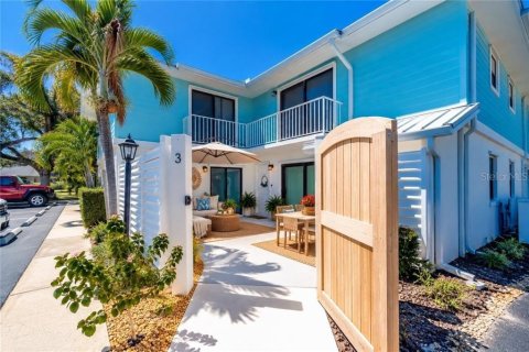 Townhouse in Vero Beach, Florida 2 bedrooms, 115.57 sq.m. № 2377702 - photo 3