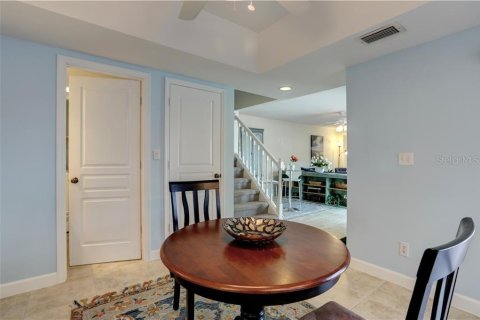 Townhouse in Vero Beach, Florida 2 bedrooms, 115.57 sq.m. № 2377702 - photo 17