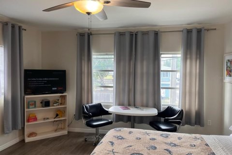 Снять в аренду квартиру в Сарасота, Флорида 2 комнаты, 46.45м2, № 1360028 - фото 5